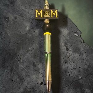 U. S. Army Mom Pen